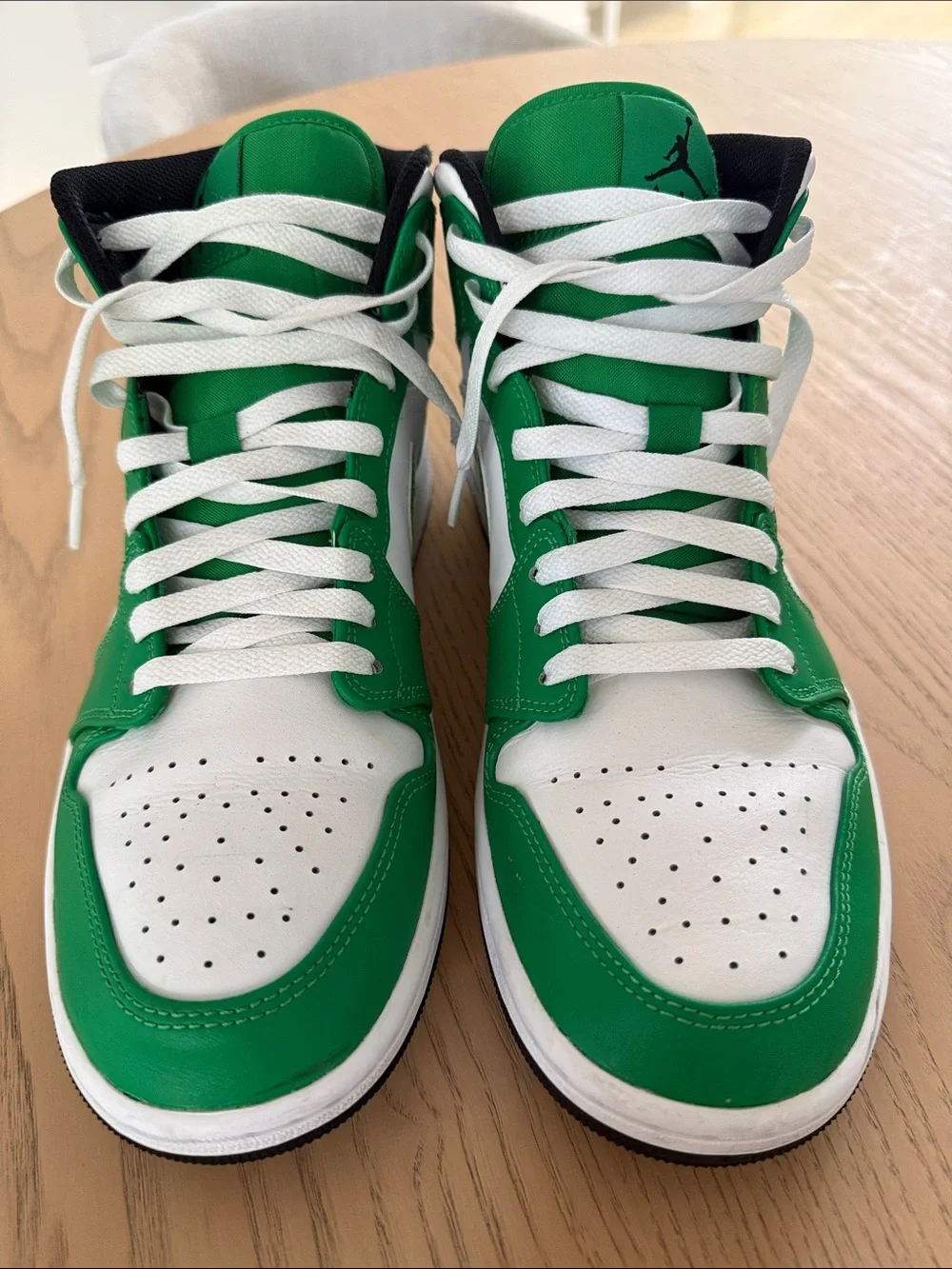 Air Jordan 1 Mid 